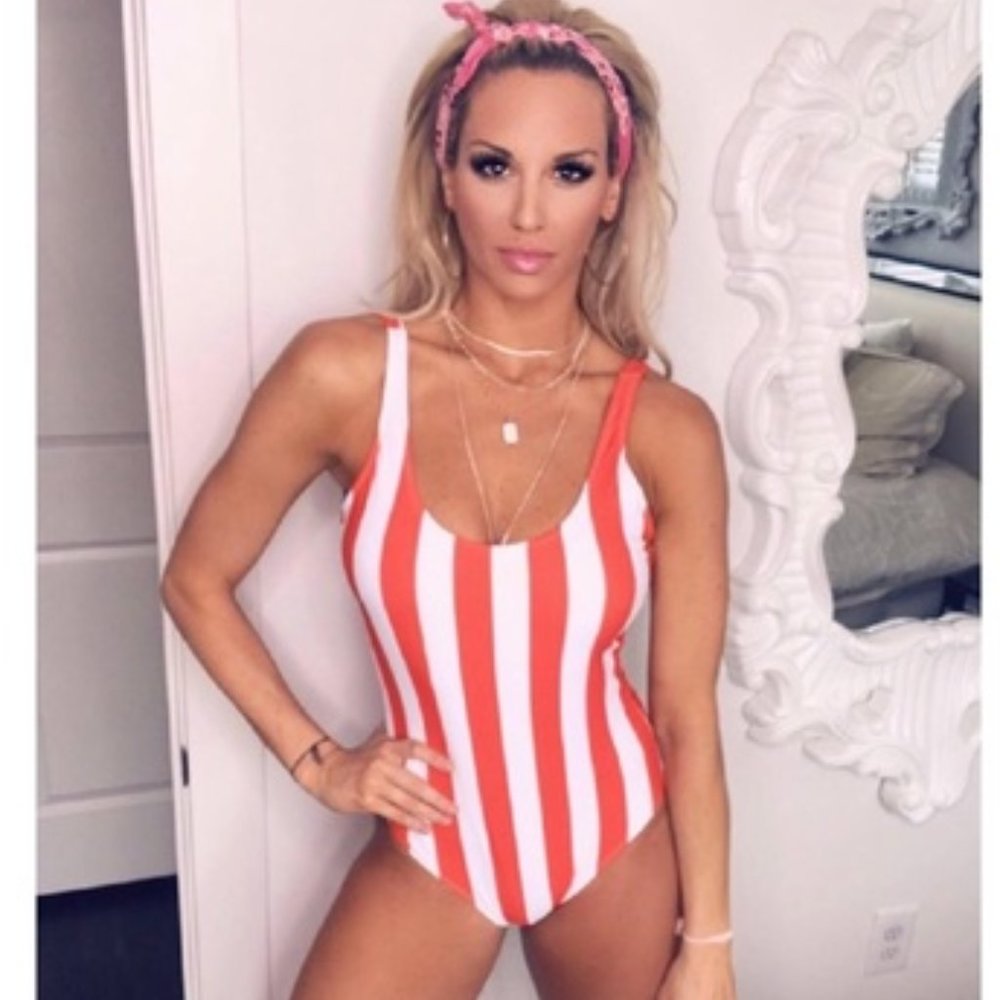 RED STRIPED ONE PIECE SWIMSUIT SWIMWEAR BIKINI BEACH POOL OP5566